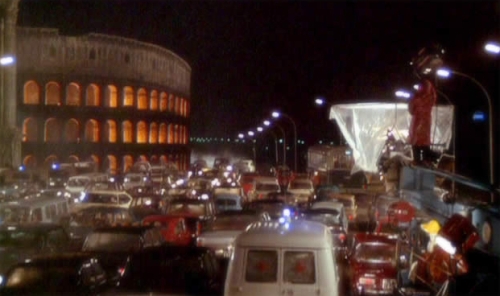 Fotograma do filme "Roma" (1972) de Federico Felini